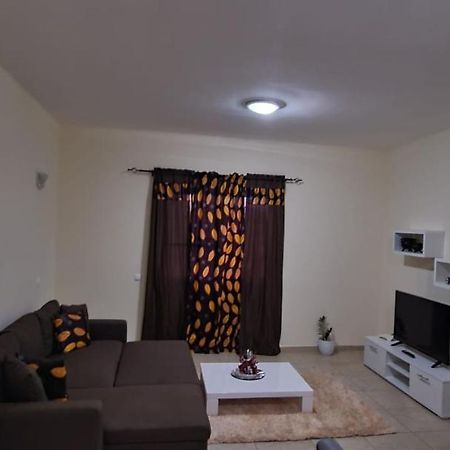 Apartamento Teixeira เอสปาร์โกส ภายนอก รูปภาพ